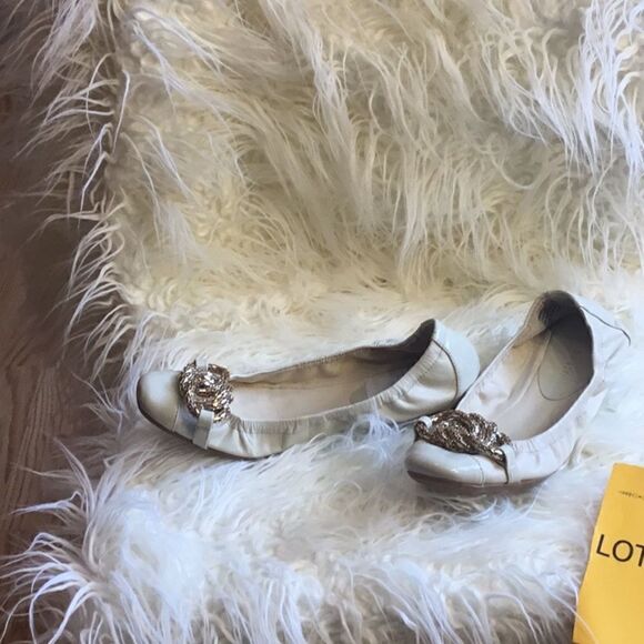 Ballerina type flats in size 8 by NINE WEST - Picture 14 of 14